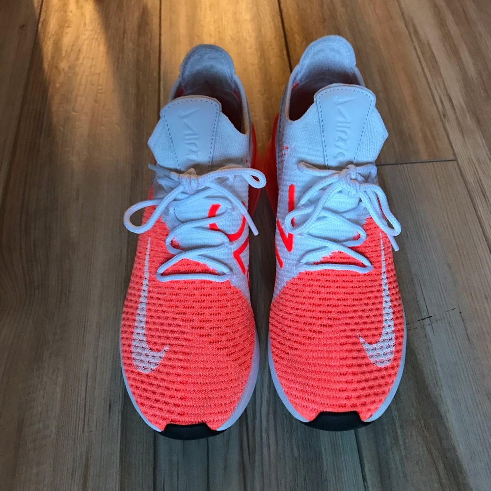 Nike AirMax 270 Flyknit white/orange Women’s